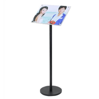 Porte-affiche sur pied